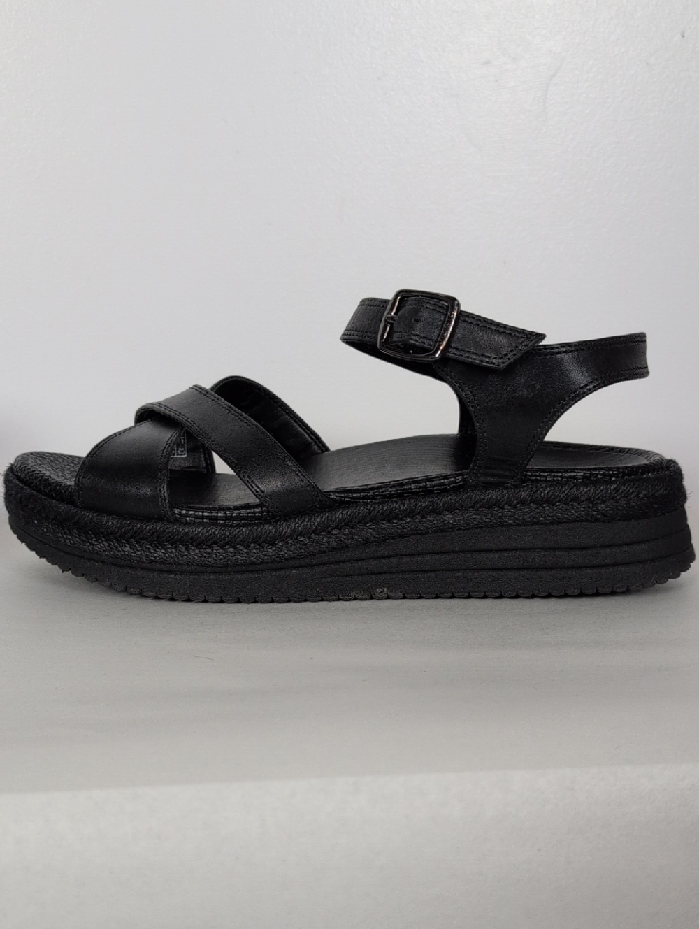 Vionic Mar Platform Sandals - Picture 7 of 12